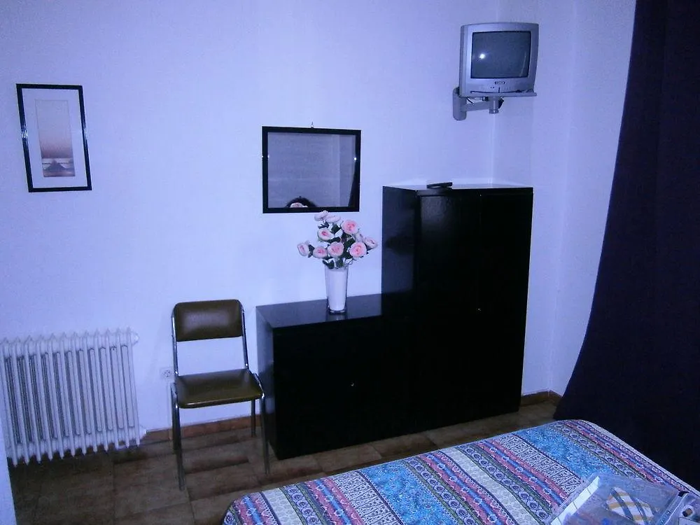 Guest house Hostal Don Pepe Figueres