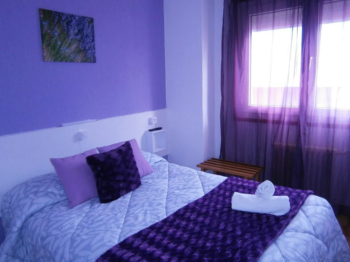 Guest house Hostal Don Pepe Figueres  Spain